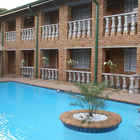 Emerald Guesthouse-3